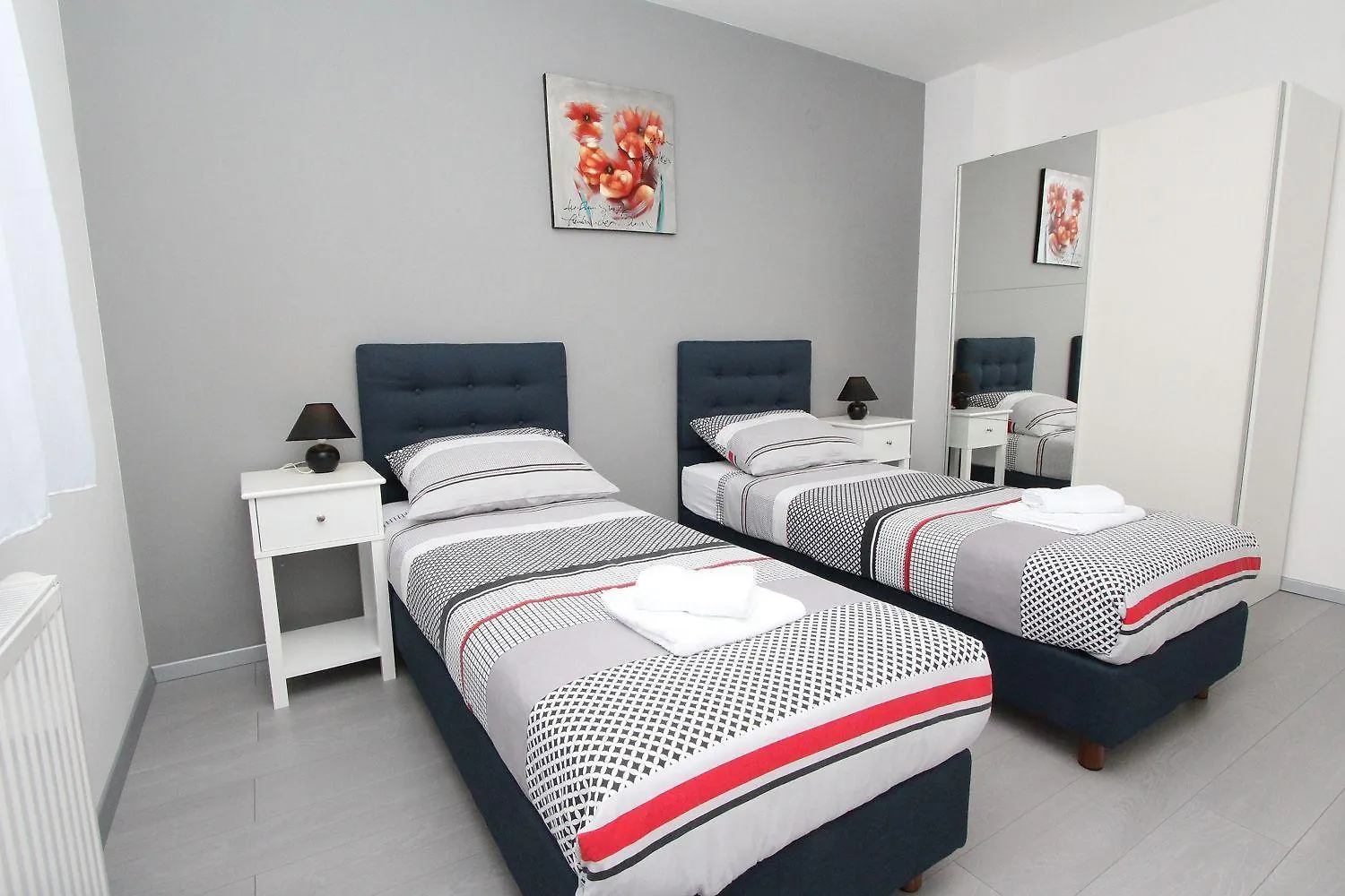 Modernes Apartment Nur 10 Minuten Zum Zentrum Von Rovinj Mit Privatem Balkon